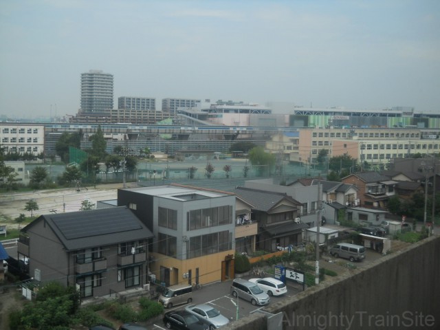 johoku-line-view-aeon-mall