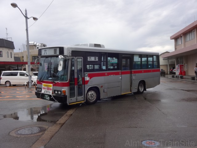 tokamachi-bus