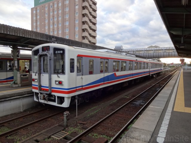 mitsukaido-train2