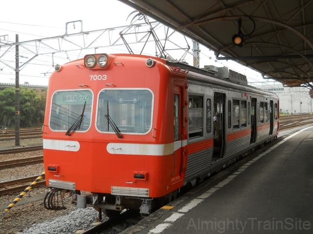 岳南鉄道7000形電車 - AlmightyTrainSite